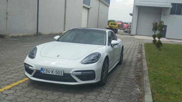 Agencija zaplijenila Cezarov Porsche - Avaz