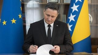 Bećirović uputio telegram saučešća predsjedniku Brazila: Naše misli su s porodicama