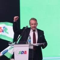 Kako je lider stranke ubio demokratiju: Bakir krši Statut SDA kako bi izabrao sam sebe