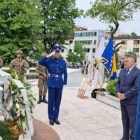 Komšić: Osjećam se ponosno, jer sam odabrao pravu stranu kada je bilo potrebno