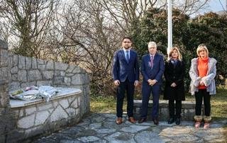 Ambasador Marfi odao počast civilnim žrtvama u Sutini i Uborku