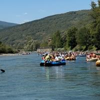 U toku Peta eko regata: Od Ustikoline do Goražda plovi više od 500 učesnika u 64 čamca