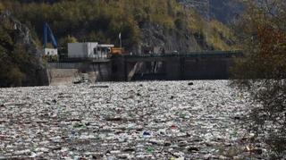 Neophodno više volonterskih akcija čišćenja Jablaničkog i Grabovičkog jezera i rijeke Doljanke