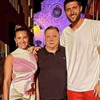 Nurkić se na odmoru sreo s čuvenim bh. pjevačem, fotografisao ih legendarni glumac