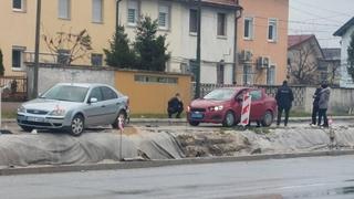 Sudar dva vozila kod Sarajeva, policija na terenu