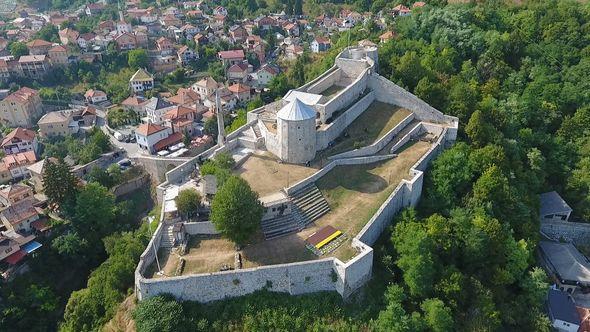 Travnička tvrđava - Avaz