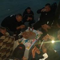 Rudari u Zenici iftarili na otvorenom: Noć će provesti na ulici!