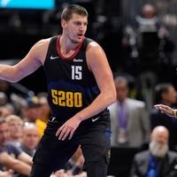 Nikola Jokić novom dominacijom počeo NBA Kup:  Imao učinak od 33 poena, 14 skokova i devet asistencija