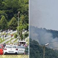 Šta se događa: Dok se klanjala dženaza žrtvama genocida, u šumi iznad Potočara pojavio se gust dim