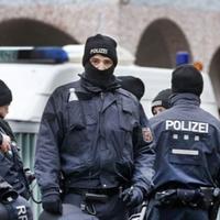 Njemačka policija kod vozača iz BiH pronašla dva skrivena noža 