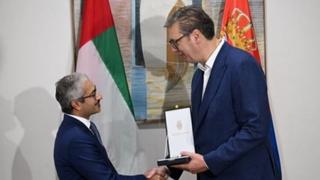 Vučić odlikovao ambasadora Emirata koji je glasao protiv Rezolucije o Srebrenici