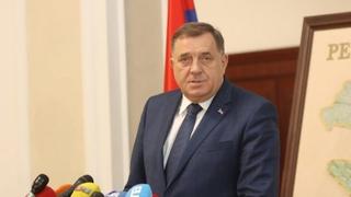 Dodik: Izetbegović laže, zamišlja historiju kao mali Đokica