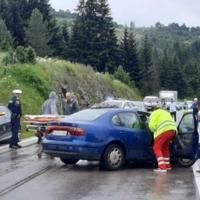 Pet osoba povrijeđeno u sudaru kod Bijambara: Saobraćaj je potpuno obustavljen