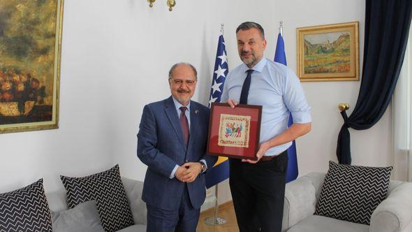 Konaković s ambasadorom Meksika - Avaz