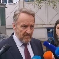 Izetbegović: Nadam se da visoki predstavnik neće donijeti nešto što frustrira Bošnjake