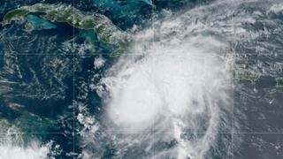 Video / Katastrofalni uragan će uskoro udariti u Jamajku, sve je više mrtvih