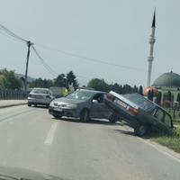 Nesreća kod Kiseljaka: Jedno vozilo sletjelo s kolovoza