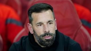 Legendarni Van Nistelroj šokirao upravu PSV-a: Odlazi kolo prije kraja sezone