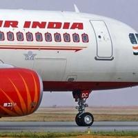 Avion "Air India" za London vratio se u Nju Delhi zbog agresivnog ponašanja putnika