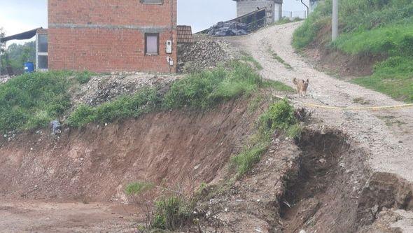 Poplave napravile ogromnu štetu  - Avaz