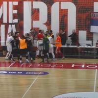 Video / Drama na utakmici futsal lige Srbije, igrači se potukli 