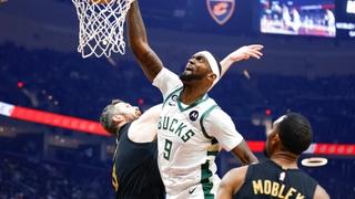 Bucks' Portis out at least 2 weeks with sprained MCL, ankle