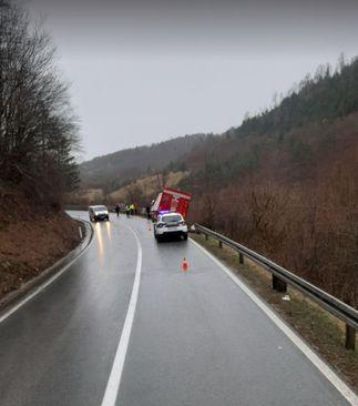 Policija na terenu  - Avaz