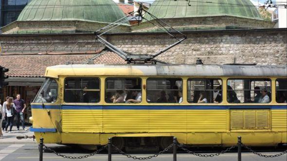 Tramvaji stari 30 godina - Avaz