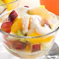 Samo zdravo: Voćna salata s jogurtom