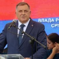 Dodik na Kozari: Trebamo razbiti iluzije koje su godinama formirale komunističke vlasti, na Kozari su ubijani ljudi zato što su Srbi