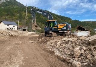 Donja Jablanica: Nastavljeni radovi na uređenju lokaliteta za postavljanje kontejnerskog naselja