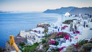 Zbog niza potresa grčke vlasti pozvale da škole na Santoriniju sutra ostanu zatvorene
