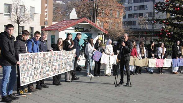 Majke Srebrenice - Avaz