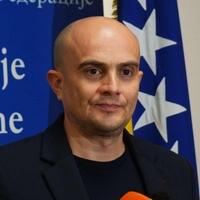 Raguž za "Avaz": Neće biti formulacije koja će ostaviti minimum prostora da se udara na slobodu novinara