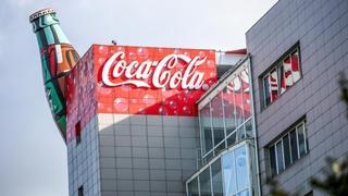 Šta se dešava: Prehrambeni div Coca-Cola zatvara punionice i logističke centre 