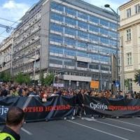 Protesti u Beogradu: Hiljade ljudi na ulicama