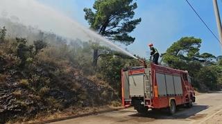 Ponovo se rasplamsao požar u Sutomoru