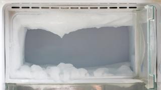 Ovo je način da uklonite led iz zamrzivača