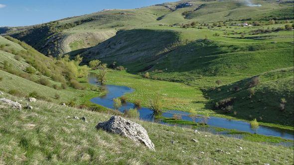 Kovač planina - Avaz