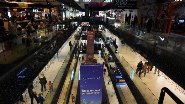 Ogromne gužve: Black Friday u Sarajevu - Avaz