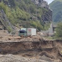 Jablanica u potpunosti odsječena: Cesta M17 kod Komadinovog vrela više ne postoji