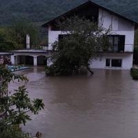 U Sanskom Mostu alarmantno, kod Bihaća vodostaj Une u porastu