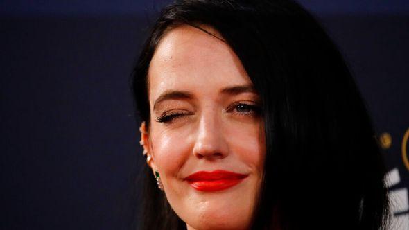 Actress Eva Green poses as she arrives at the Cesar award ceremony, on Feb. 28, 2020 in Paris. - Avaz