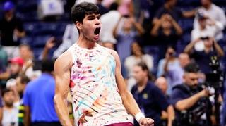 Povrijeđeni Alkaraz deklasirao Zvereva za polufinale US Opena