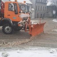 Snijeg kao iz vreće pada u Gračanici: Grtalice na terenu