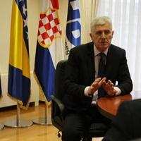 Čović: Pozivam nositelje vlasti da sami donosimo odluke i vodimo političke procese