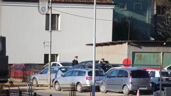 Policija intervenirala u Gračanici - Avaz