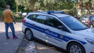 Stravično: Sin pucao ocu (83) u glavu pa nazvao policiju