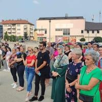 U Gradačcu održan još jedan protest: "Femicid je zločin", "Nemojmo šutiti! Prijavi nasilje"