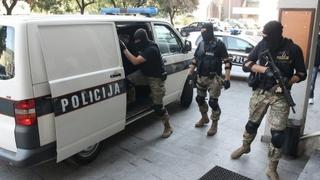 Zeničanin brutalno pretučen na ulici: Završio u bolnici s teškim povredama 